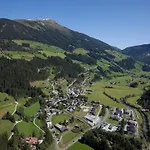 In With Swimming Pool And Views Apartment Wald im Pinzgau