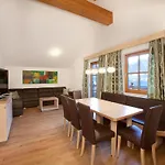 In With Swimming Pool And Views * Wald im Pinzgau