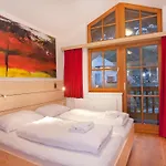 Apartment In With Swimming Pool And Views *
