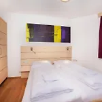 Apartment In With Swimming Pool And Views *