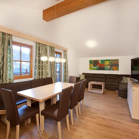 아파트 In With Swimming Pool And Views *