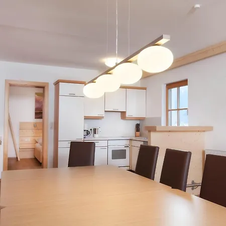 In With Swimming Pool And Views Apartman