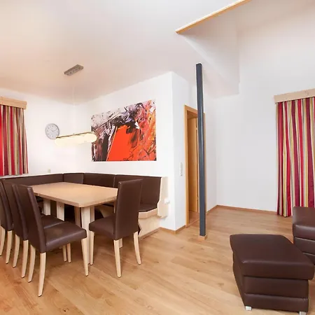 In With Swimming Pool And Views Wald im Pinzgau