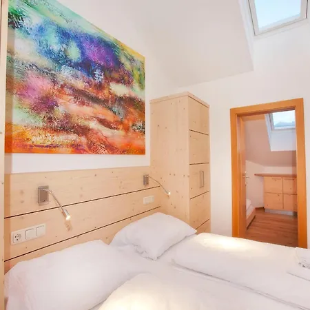 Apartman In With Swimming Pool And Views *