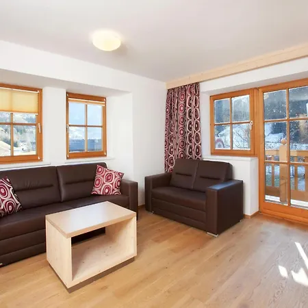 In With Swimming Pool And Views * Wald im Pinzgau