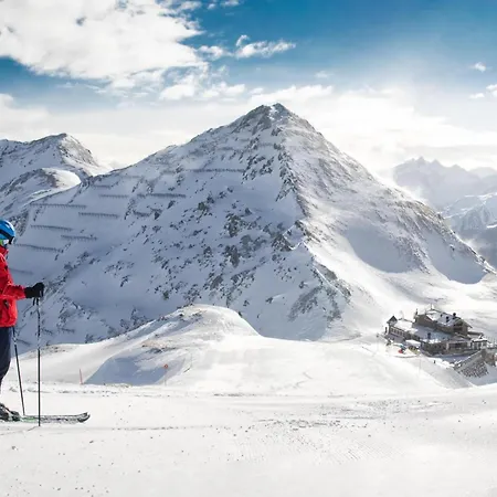 In With Swimming Pool And Views Wald im Pinzgau