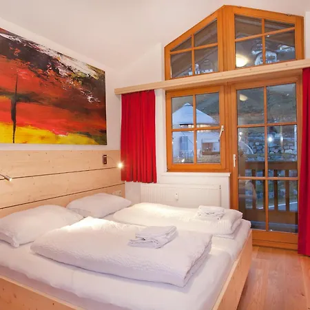 In With Swimming Pool And Views ヴァルト・イム・ピンツガウ