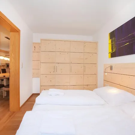 In With Swimming Pool And Views アパート *