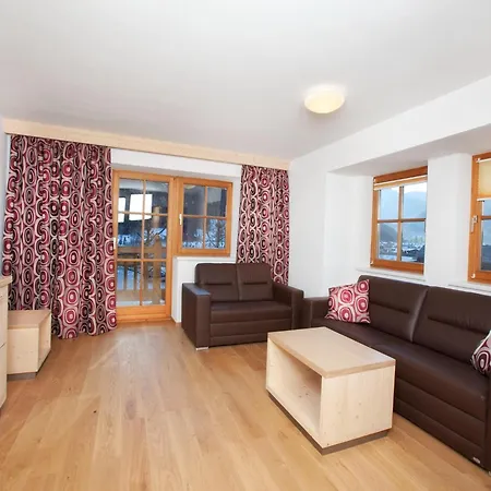 In With Swimming Pool And Views アパート ヴァルト・イム・ピンツガウ