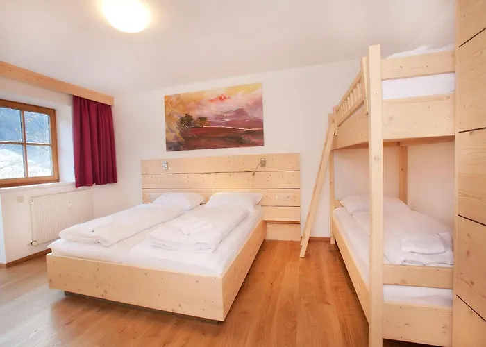 Appartamento In With Swimming Pool And Views