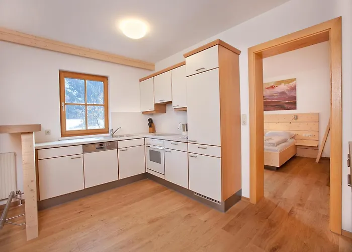 Appartamento In With Swimming Pool And Views Wald im Pinzgau