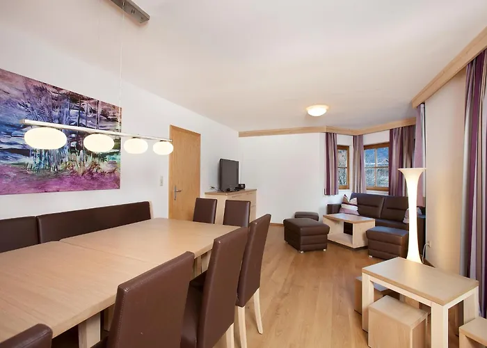 In With Swimming Pool And Views Appartamento Wald im Pinzgau