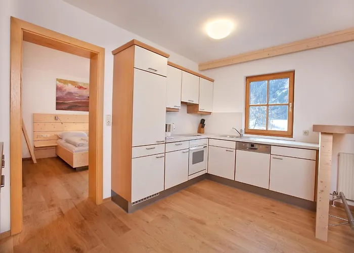 Appartamento In With Swimming Pool And Views Wald im Pinzgau