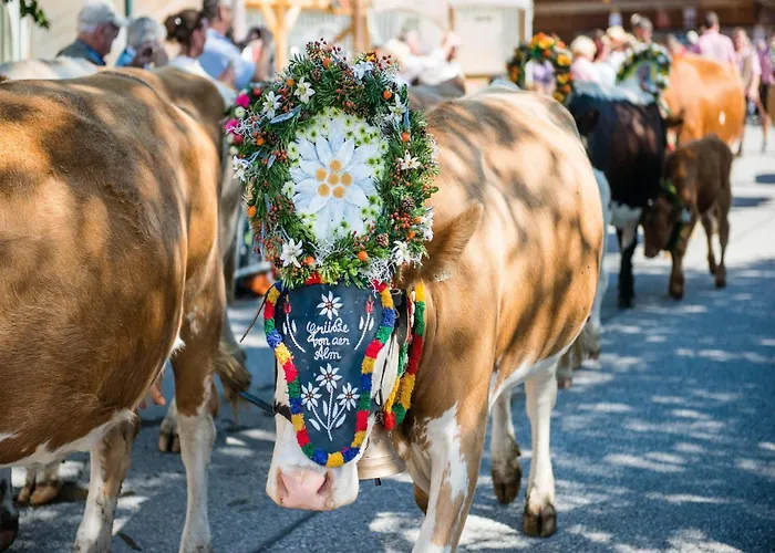 Appartamento In With Swimming Pool And Views Wald im Pinzgau