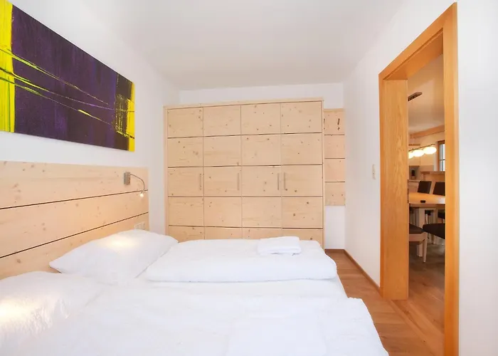 Appartamento In With Swimming Pool And Views