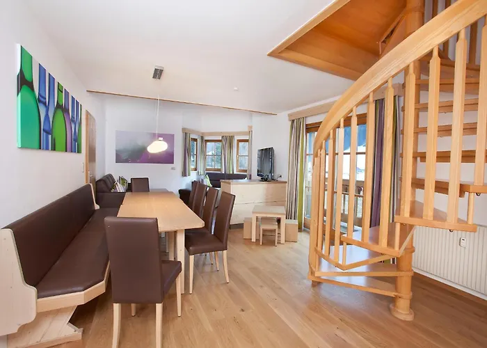 In With Swimming Pool And Views * Wald im Pinzgau