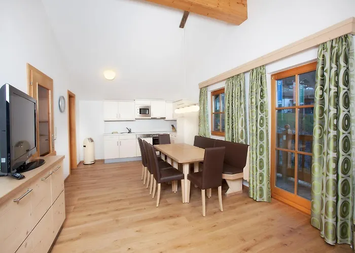Appartement In With Swimming Pool And Views *