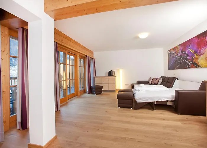 In With Swimming Pool And Views Appartement Wald im Pinzgau