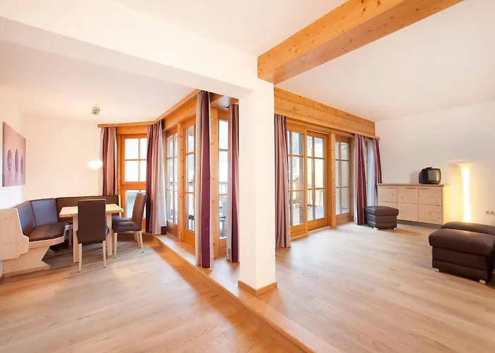 In With Swimming Pool And Views Wald im Pinzgau